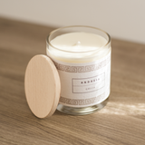Vela aromática Andreia en ambiente hogar | Decoragloba