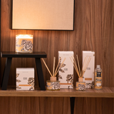 Vela aromática Sombras de Azahar en ambiente hogar | Decoragloba