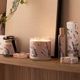 Vela aromática Mis Momentos en ambiente hogar | Decoragloba